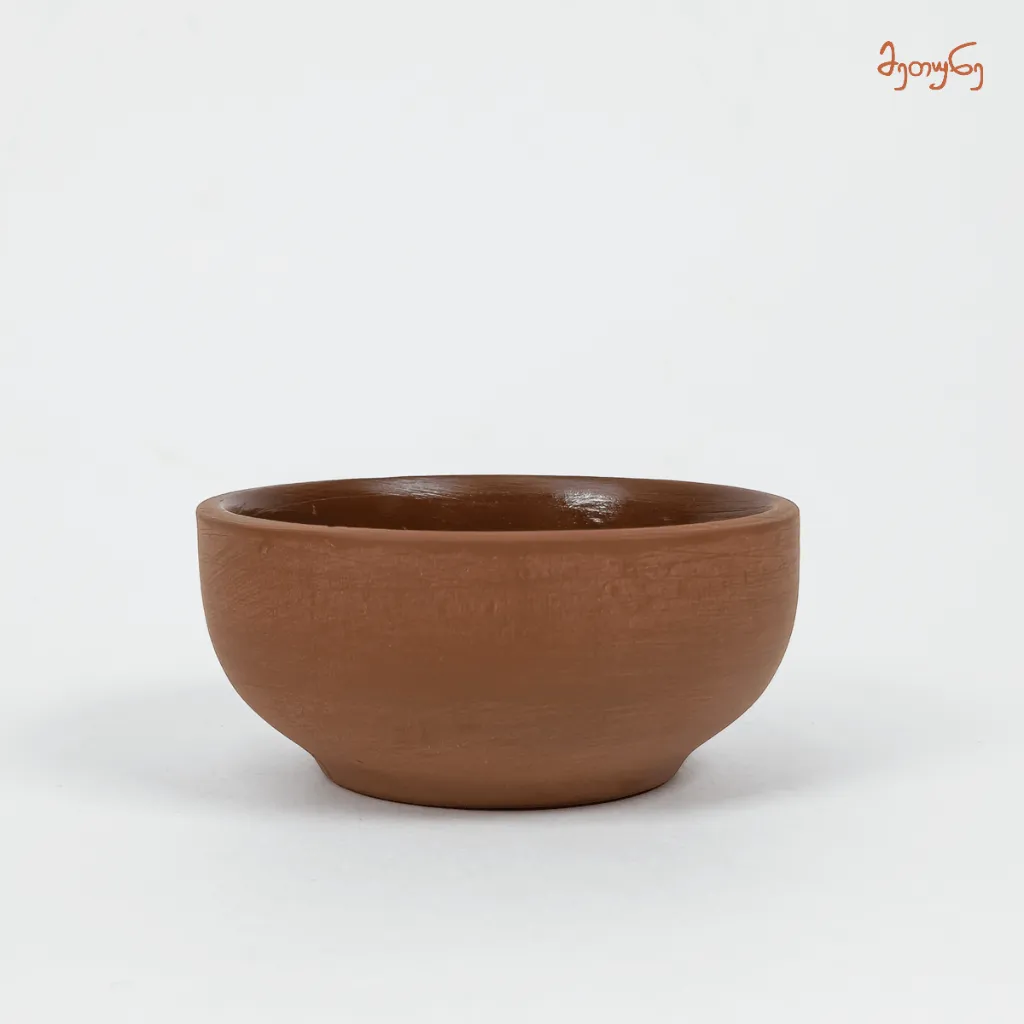 Small clay pot.webp