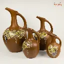 დოქი ვაზის ორნამენტით.webp