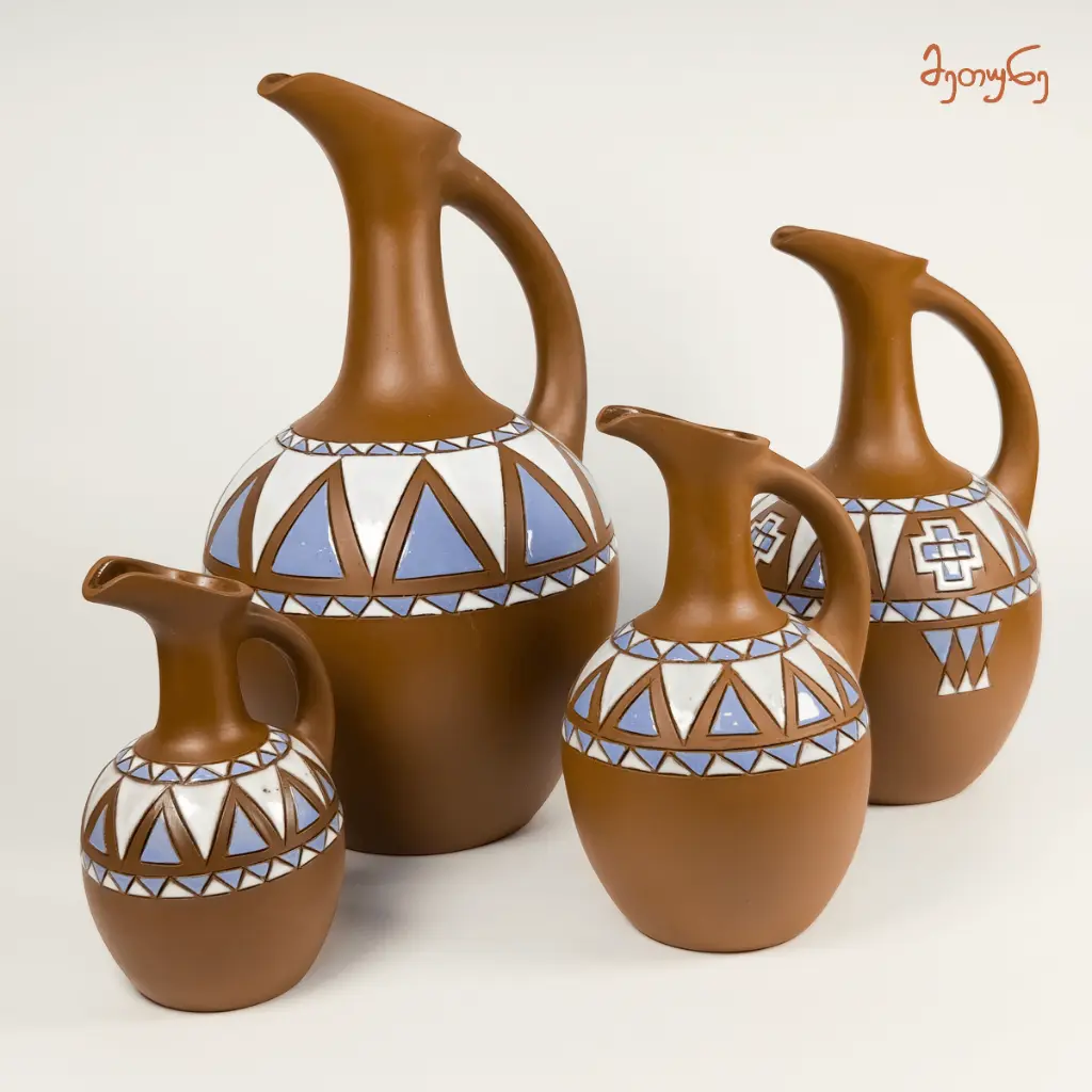 tradiciuli doqebi qartuli ornamentebit.webp