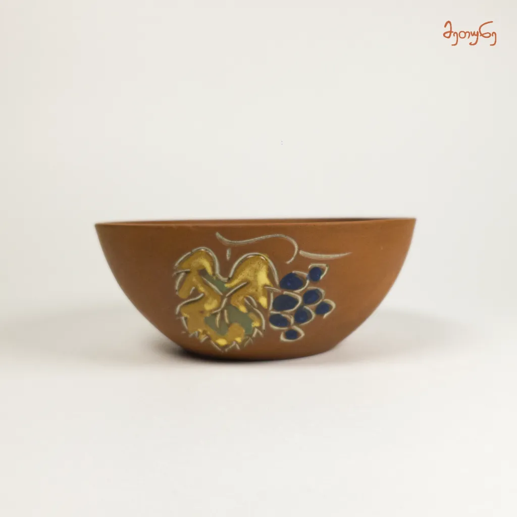 1517 fiala ornamentit.webp